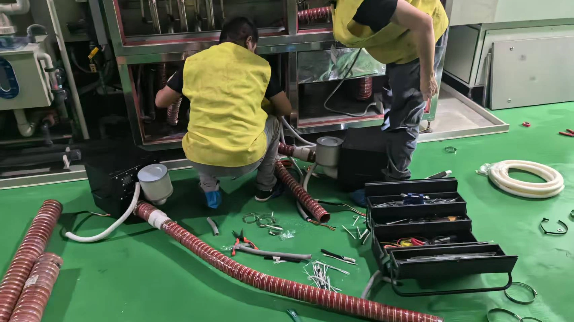 Can a 1.5 kW Blower Replace a 2.2 kW Ring Blower? A Duty-Point Check