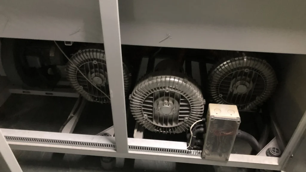 Why Clean Cooling Air Matters for High-Speed Blower Reliability
