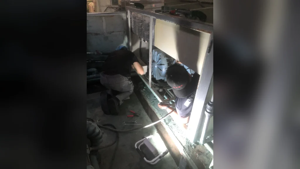 How to Replace a Blower Without Stopping Production for Long