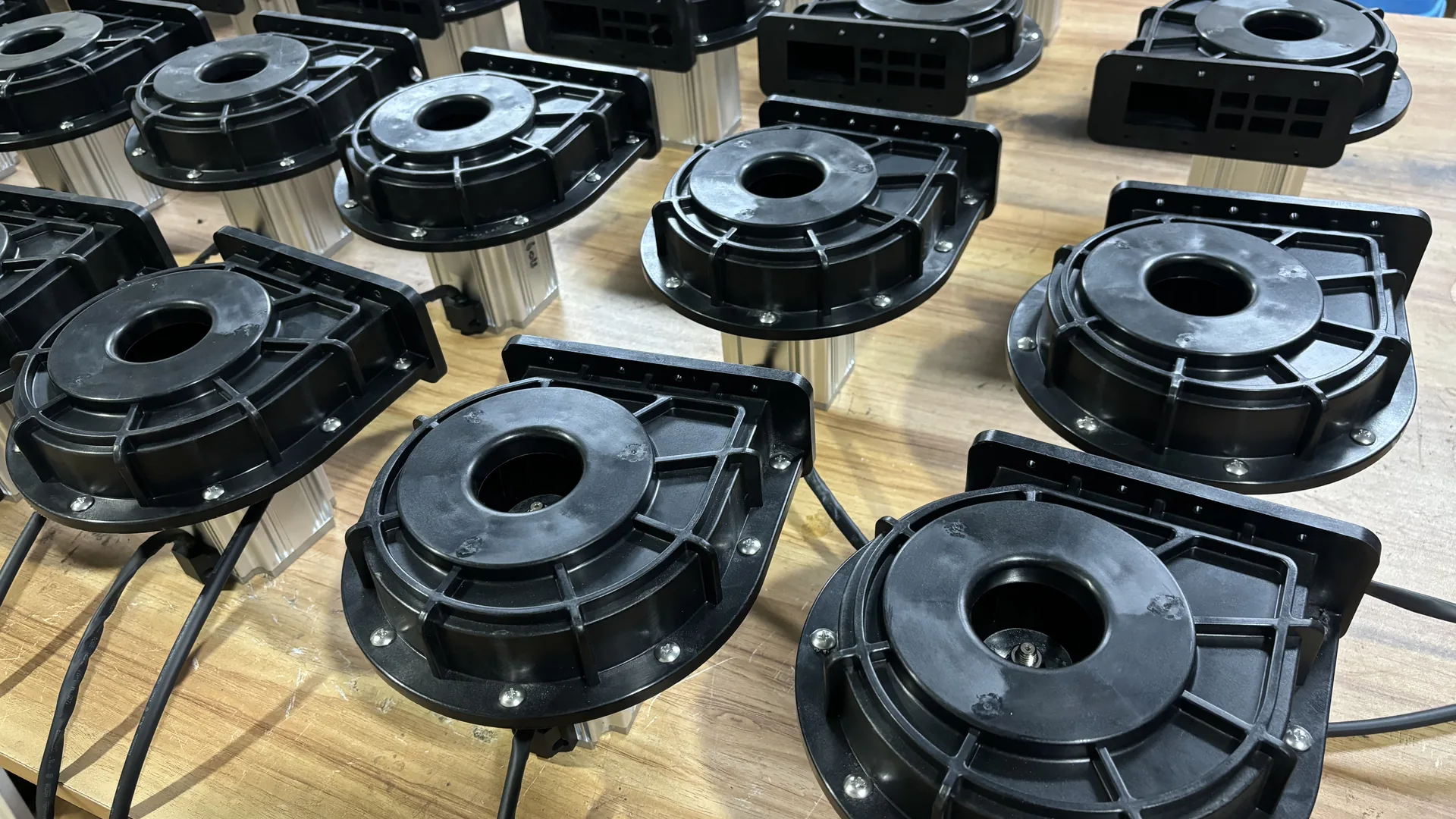 Single Blower vs. Multiple Blowers: Which Configuration Is Better?